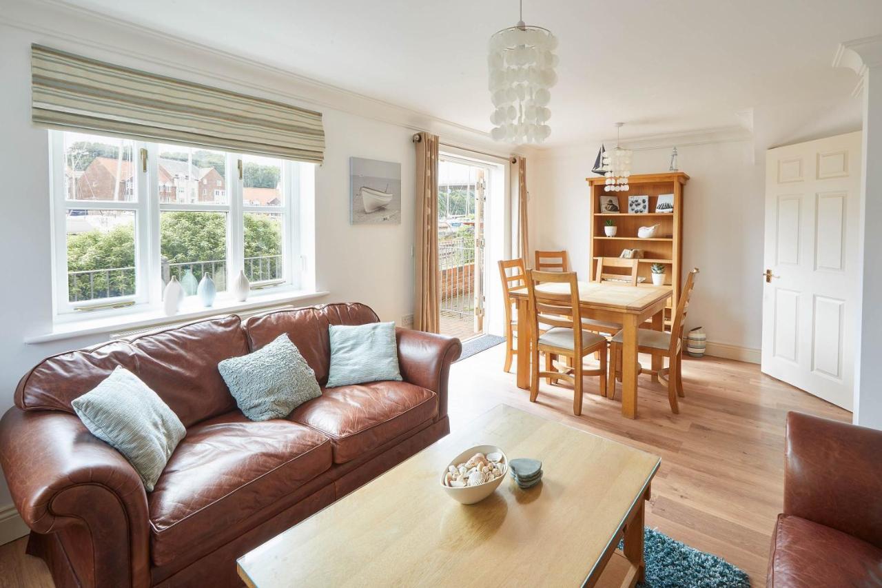 Host & Stay - The Railway Retreat Whitby Exterior photo
