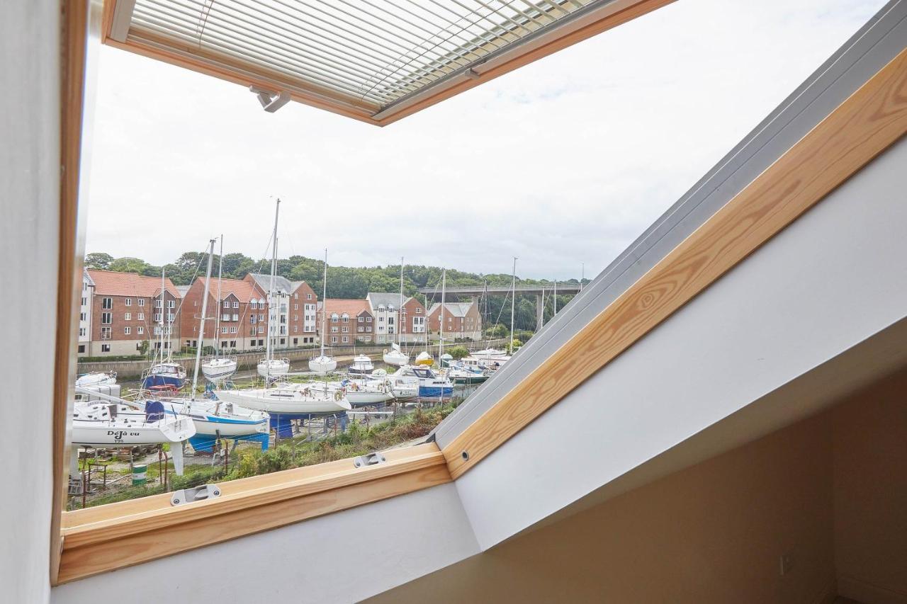 Host & Stay - The Railway Retreat Whitby Exterior photo